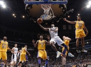 开云2026-从足球场到篮球馆，当摩纳哥踏平里昂，黄喜灿在NBA季后赛接管比赛—跨越体育的领袖叙事